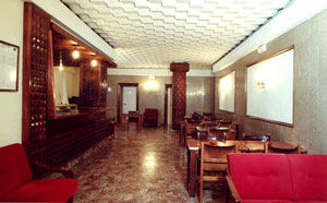 Hostal Cortes เกว็งกา ภายนอก รูปภาพ